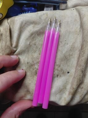diamond painting pens featuring a pink plastic body  x3